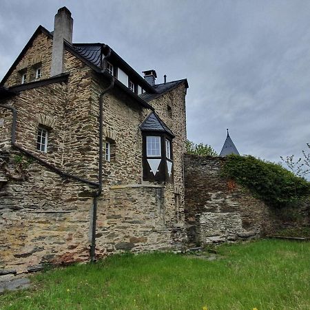 Waechterhaus Auf Der Sauerburg Villa Sauerthal Luaran gambar