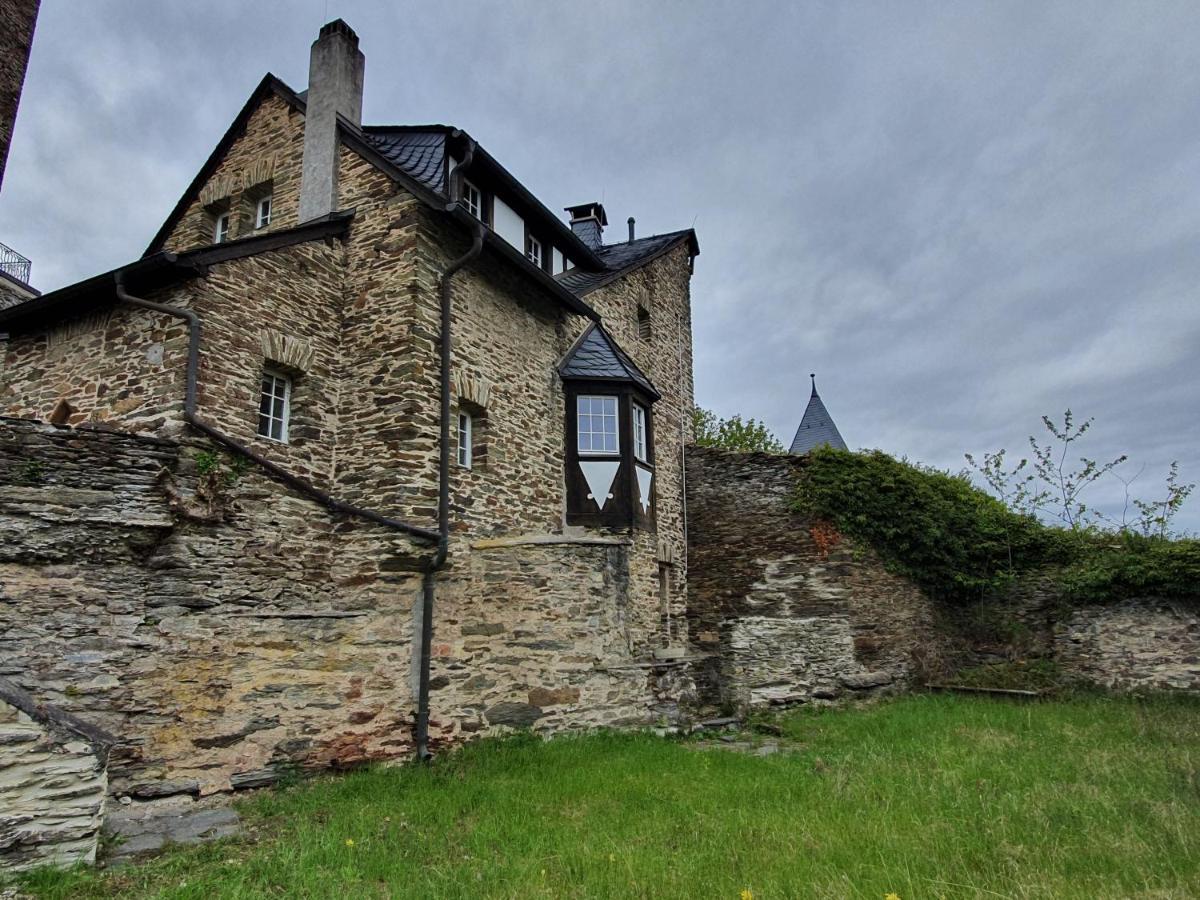 Waechterhaus Auf Der Sauerburg Villa Sauerthal Luaran gambar